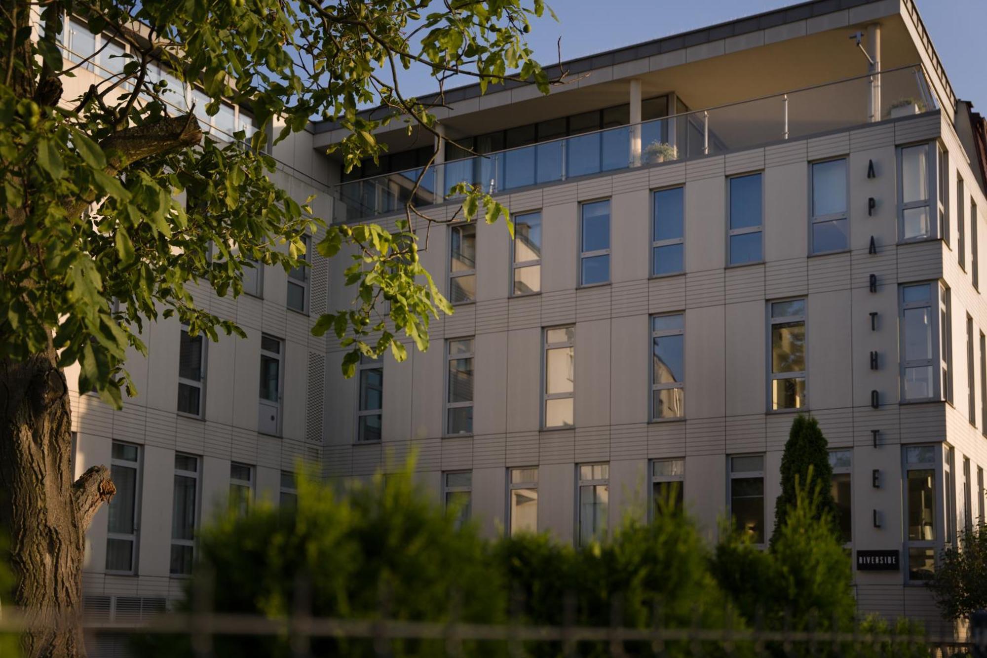 Riverside Aparthotel Cracow, Krakow